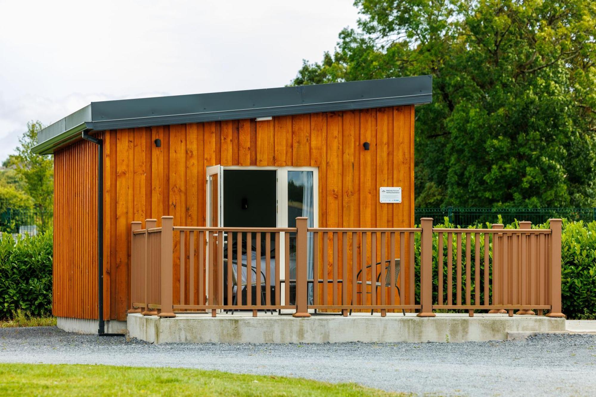 Stoneyford Luxurious Cabins Exterior photo